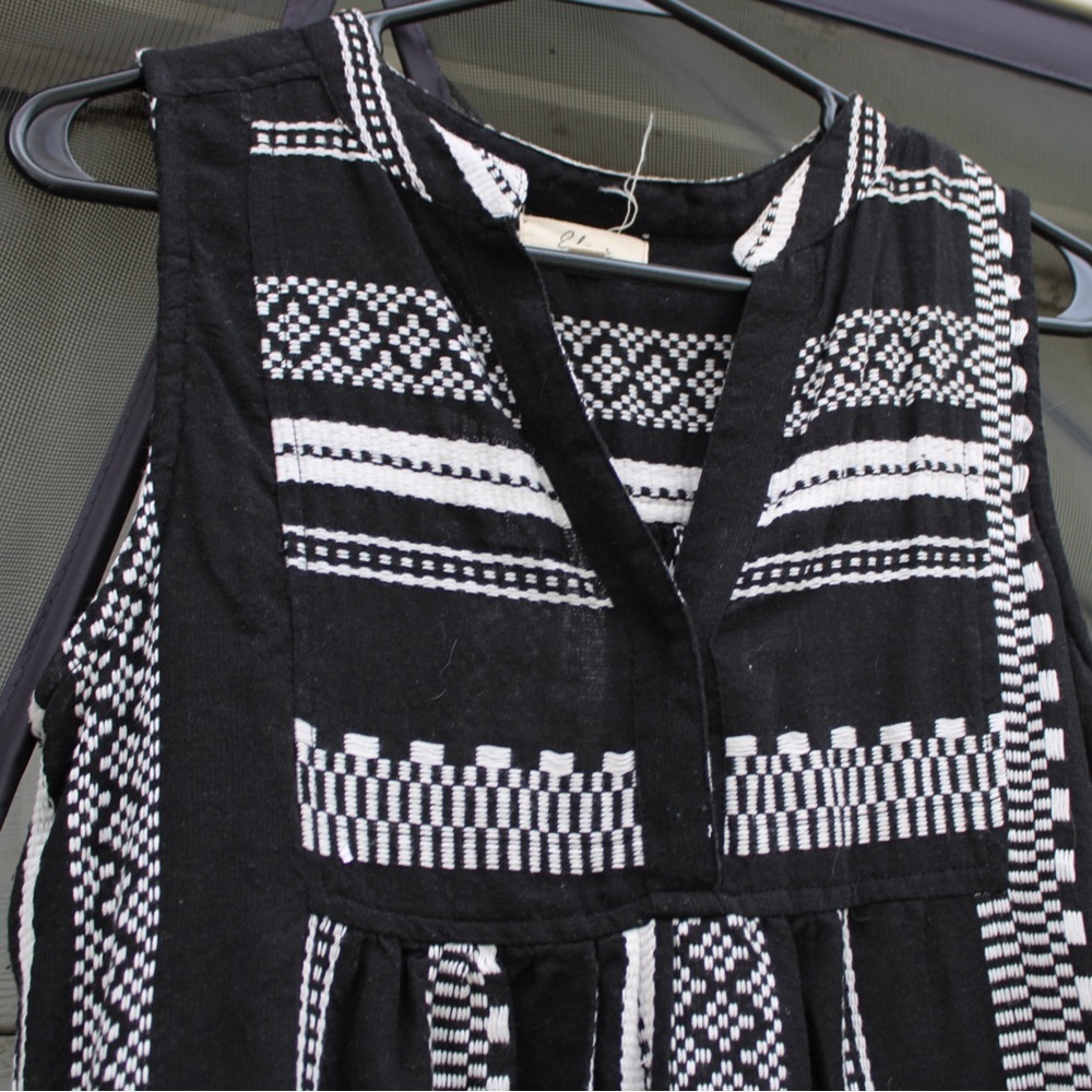 Elan Medium Mini Dress - Picture 2 of 7